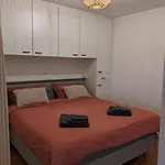 Appartement Vista Linda, Vlak Bij Zeedijk En Oostende