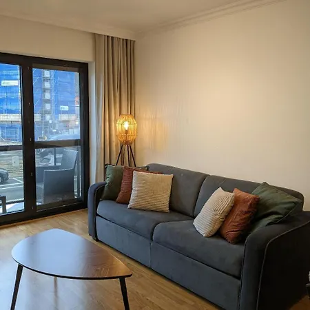 Vista Linda, Vlak Bij Zeedijk En Apartment Ostende