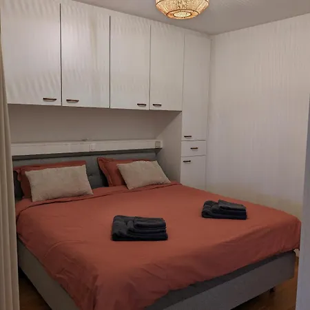 Apartman Vista Linda, Vlak Bij Zeedijk En Ostende